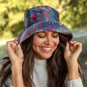 Natural Life | Printed Velvet Bucket Hat